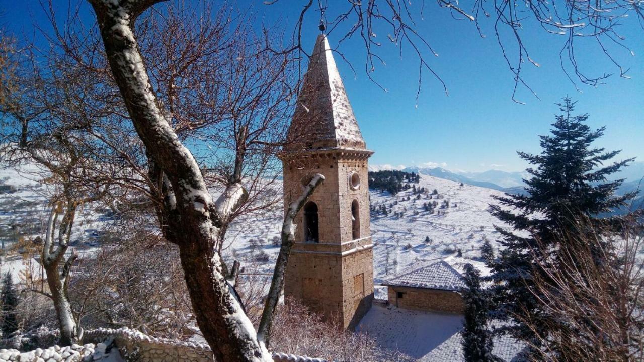 La Corte Di Sabatino Calascio Exterior photo