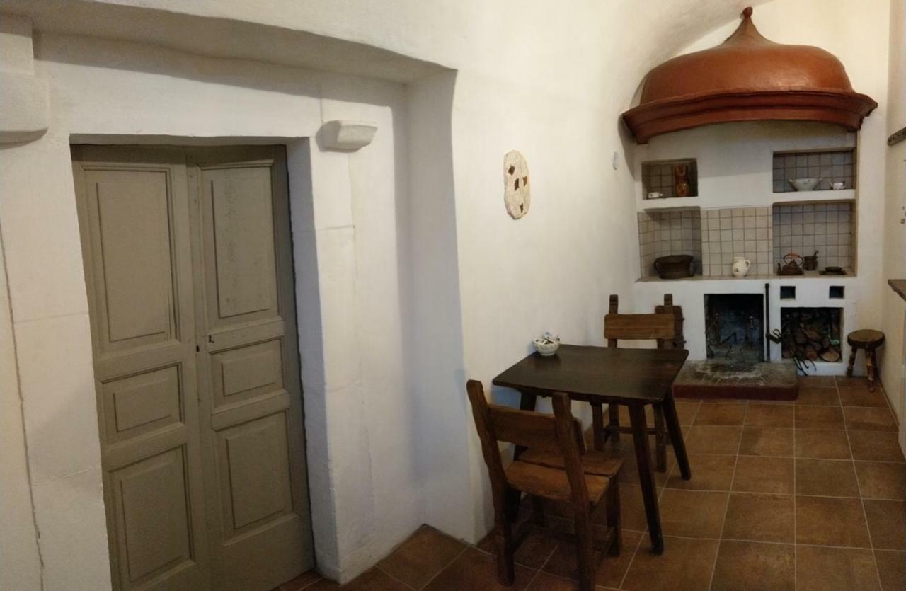 La Corte Di Sabatino Calascio Exterior photo